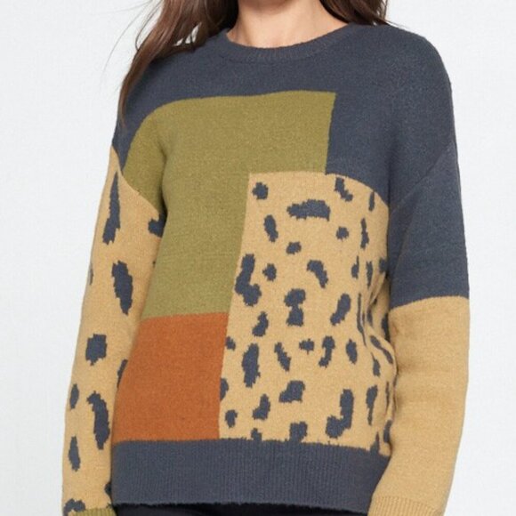 DAVI & DANI ANIMAL COLOUR BLOCK ROUND NECK SWEATER - Picture 3 of 8